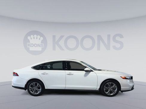 Used 2024 Honda Accord EX image 12