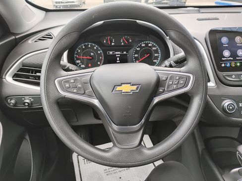 Used 2022 Chevrolet Malibu LS FWD image 21