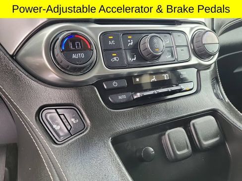 Used 2016 Chevrolet Suburban LT AWD/4WD image 17