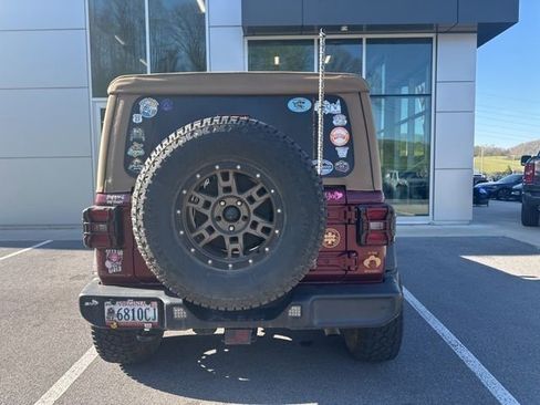 Used 2021 Jeep Wrangler Unlimited Sport AWD/4WD image 34