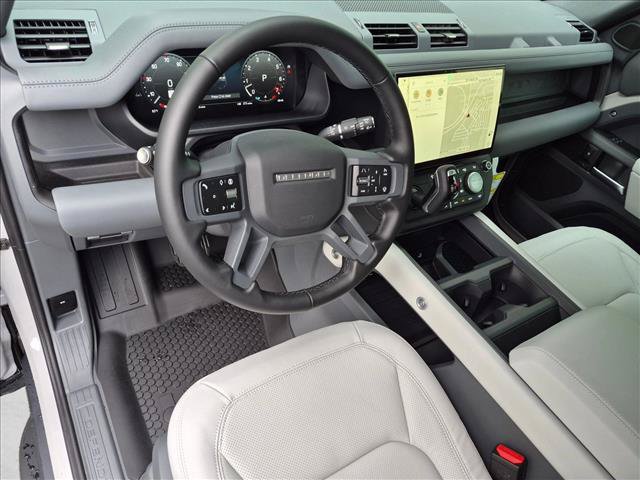 New 2026 Land Rover Defender 130 X-Dynamic SE AWD/4WD image 3