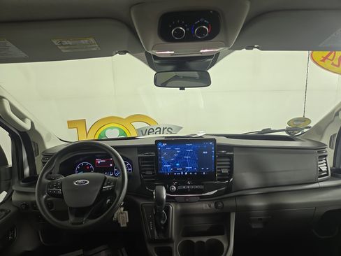 Used 2024 Ford Transit 350 XLT image 14
