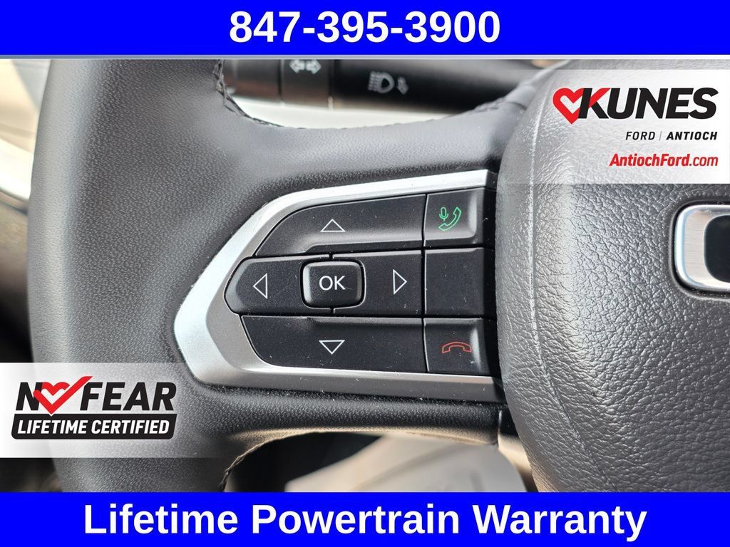 Used 2025 Jeep Compass Limited AWD/4WD image 40