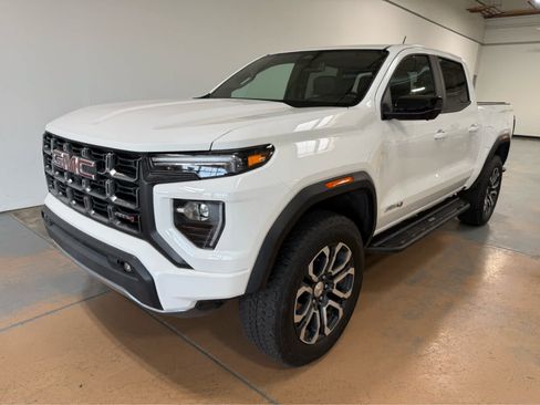 Used 2024 GMC Canyon AT4 w/ Technology Package AWD/4WD image 1