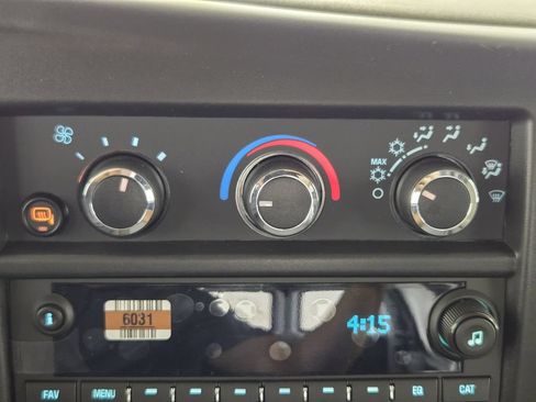 New 2026 Chevrolet Express 2500 w/ Communications Package RWD image 20