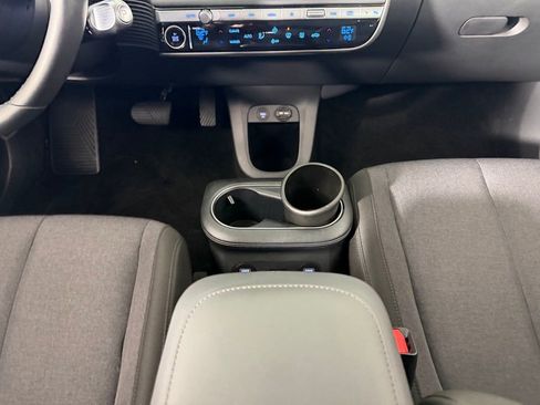 Used 2024 Hyundai Ioniq 5 SEL RWD image 17