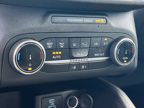 Used 2023 Ford Escape Active image 20