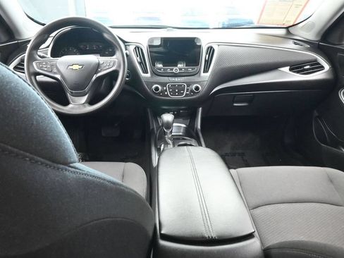 Used 2024 Chevrolet Malibu LT FWD image 37