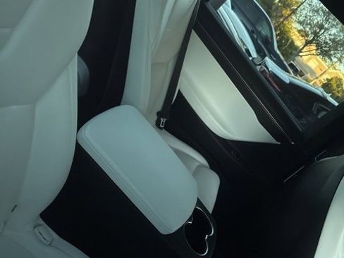 Used 2017 Tesla Model X P100D image 20