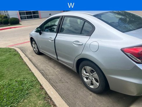 Used 2013 Honda Civic LX image 2