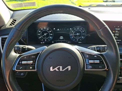 Used 2024 Kia Seltos S AWD/4WD image 19