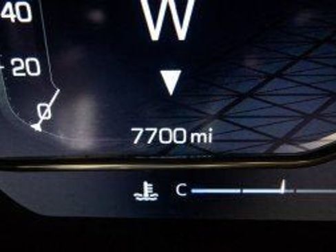 Used 2023 GMC Sierra 1500 SLT w/ SLT Premium Package image 36