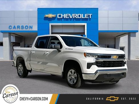 Used 2025 Chevrolet Silverado 1500 LT image 1