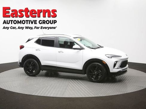 Used 2024 Buick Encore GX Sport Touring w/ Comfort Package FWD image 45