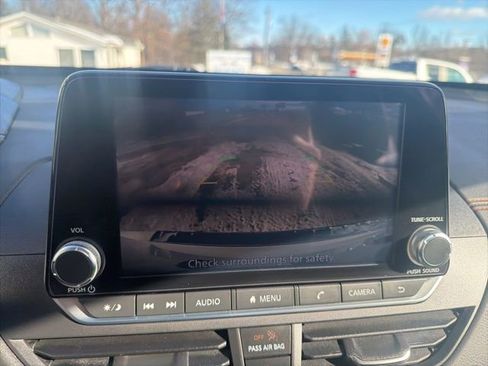 Used 2022 Nissan Altima 2.5 SR image 25