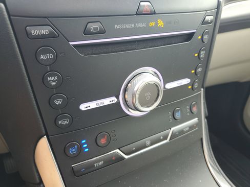 Used 2019 Ford Edge Titanium w/ Equipment Group 301A image 30