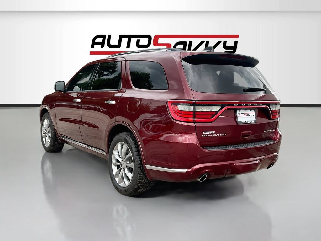 Used 2023 Dodge Durango Citadel RWD image 5