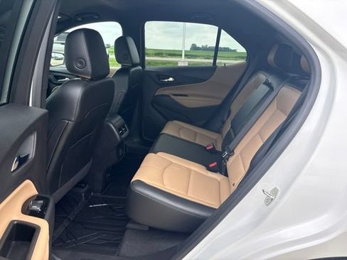 Used 2024 Chevrolet Equinox Premier w/ LPO, Floor Liner Package FWD image 14