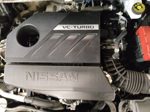 Used 2024 Nissan Rogue SV AWD/4WD image 30
