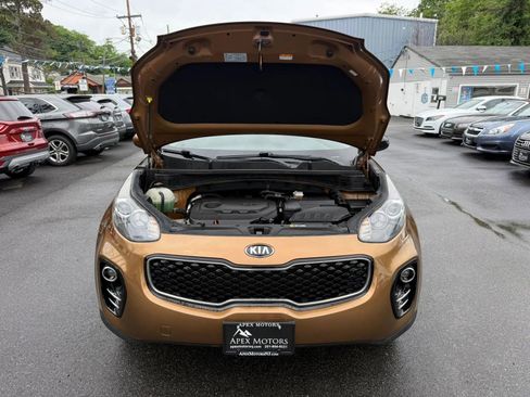 Used 2017 Kia Sportage LX AWD/4WD image 48