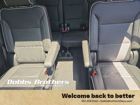 Used 2023 Chevrolet Tahoe Premier AWD/4WD image 15