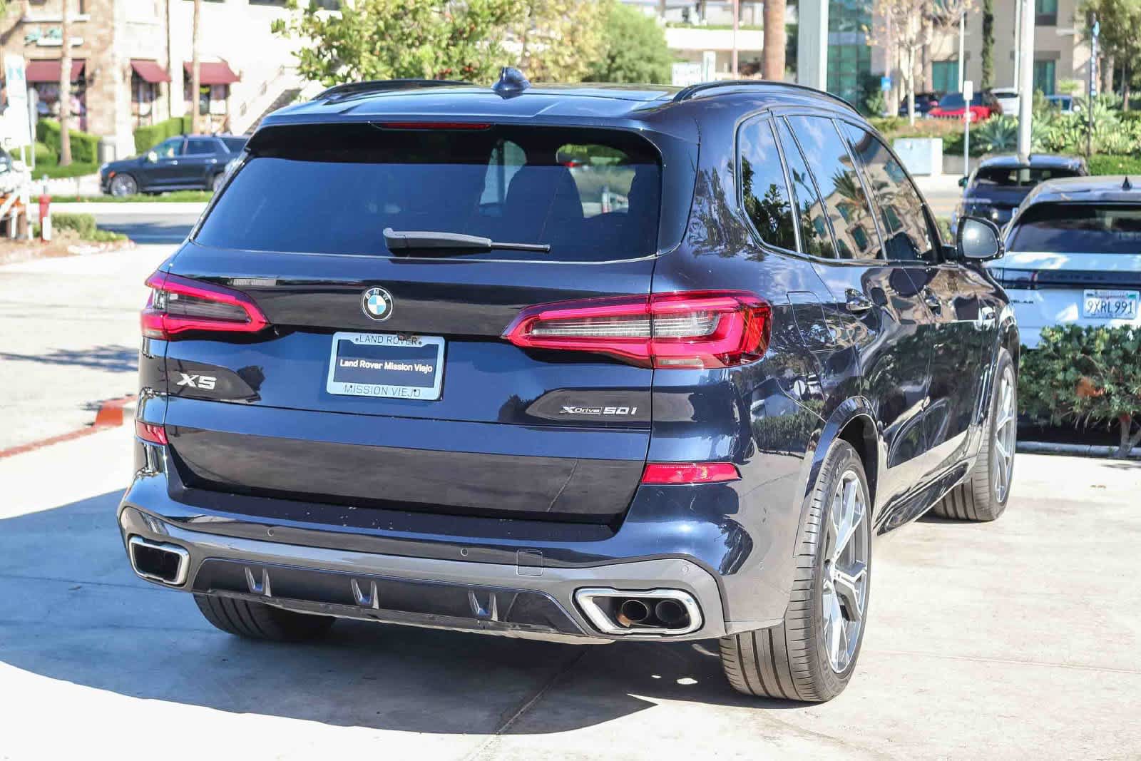 Used 2019 BMW X5 xDrive50i w/ M Sport Package AWD/4WD image 6