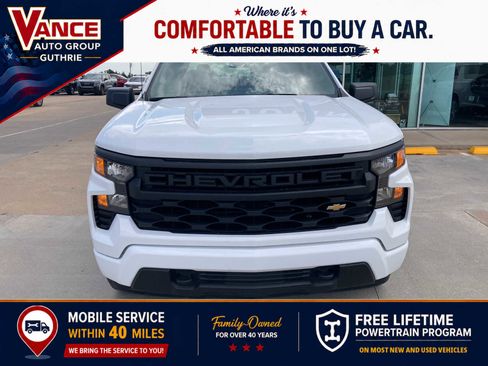 Used 2023 Chevrolet Silverado 1500 Custom AWD/4WD image 12
