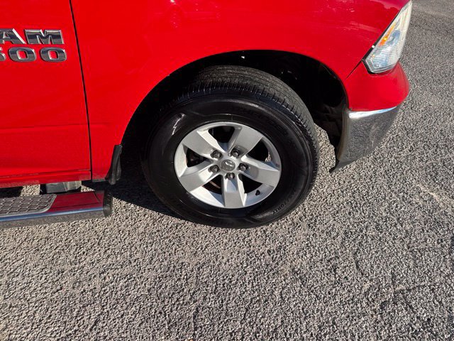 Used 2017 RAM 1500 Classic SLT RWD image 9