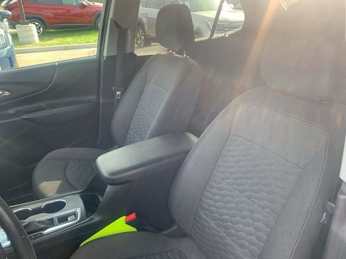 Used 2019 Chevrolet Equinox LT AWD/4WD image 11