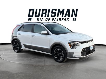 Used 2023 Kia Niro Wave w/ Wave Preserve Package