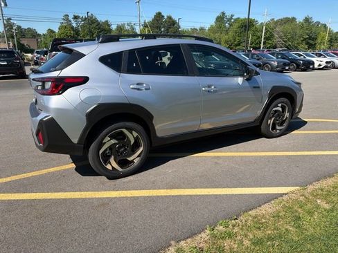 New 2026 Subaru Crosstrek 2.5i Limited AWD/4WD image 5