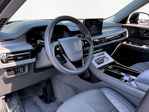 Used 2020 Lincoln Aviator Reserve image 14
