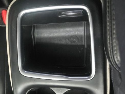 Used 2023 Chrysler Pacifica Touring-L image 20