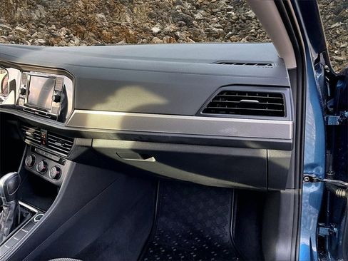 Used 2019 Volkswagen Jetta S w/ Driver Assistance Package image 14