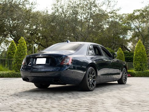 Used 2023 Rolls-Royce Ghost Black Badge w/ Black Badge Ghost Package image 23