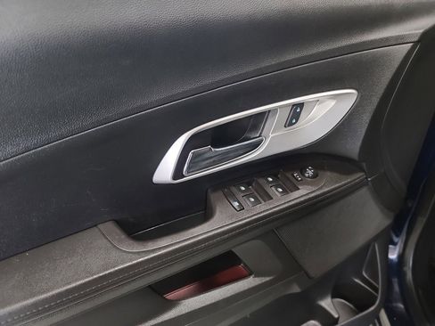 Used 2016 Chevrolet Equinox LT w/ Convenience Package image 10