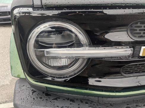 Used 2023 Ford Bronco Outer Banks image 10