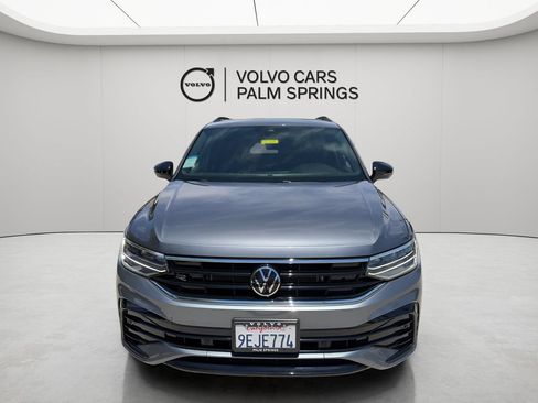 Used 2023 Volkswagen Tiguan SE R-Line FWD image 2