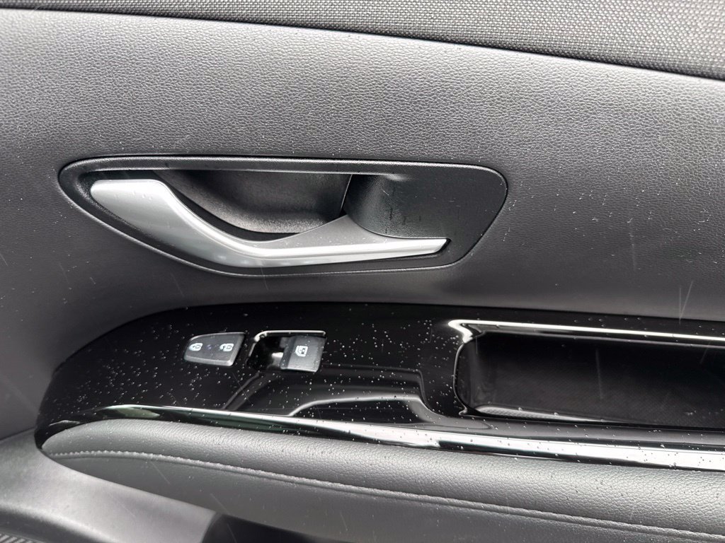 Certified 2024 Hyundai Tucson Limited AWD/4WD image 27