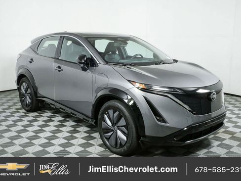 Used 2023 Nissan Ariya FWD image 1