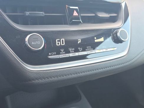 Used 2023 Toyota Corolla SE FWD image 20