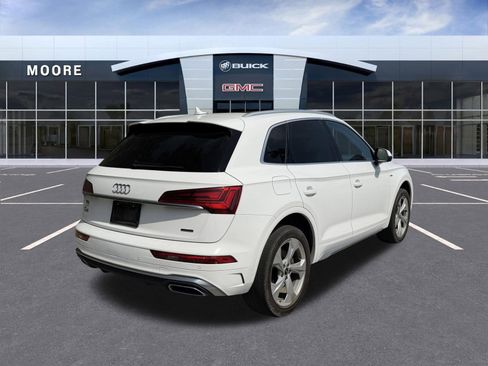 Used 2023 Audi Q5 2.0T Premium Plus w/ Premium Plus Package AWD/4WD image 3