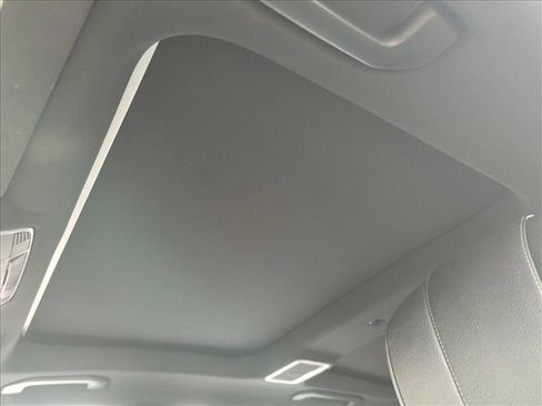 Used 2015 Mercedes-Benz S 550 Sedan image 15