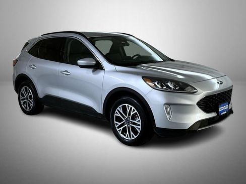 Used 2020 Ford Escape SEL AWD/4WD image 3