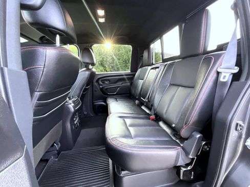 Used 2021 Nissan Titan PRO-4X w/ Pro-4x Convenience Package AWD/4WD image 20