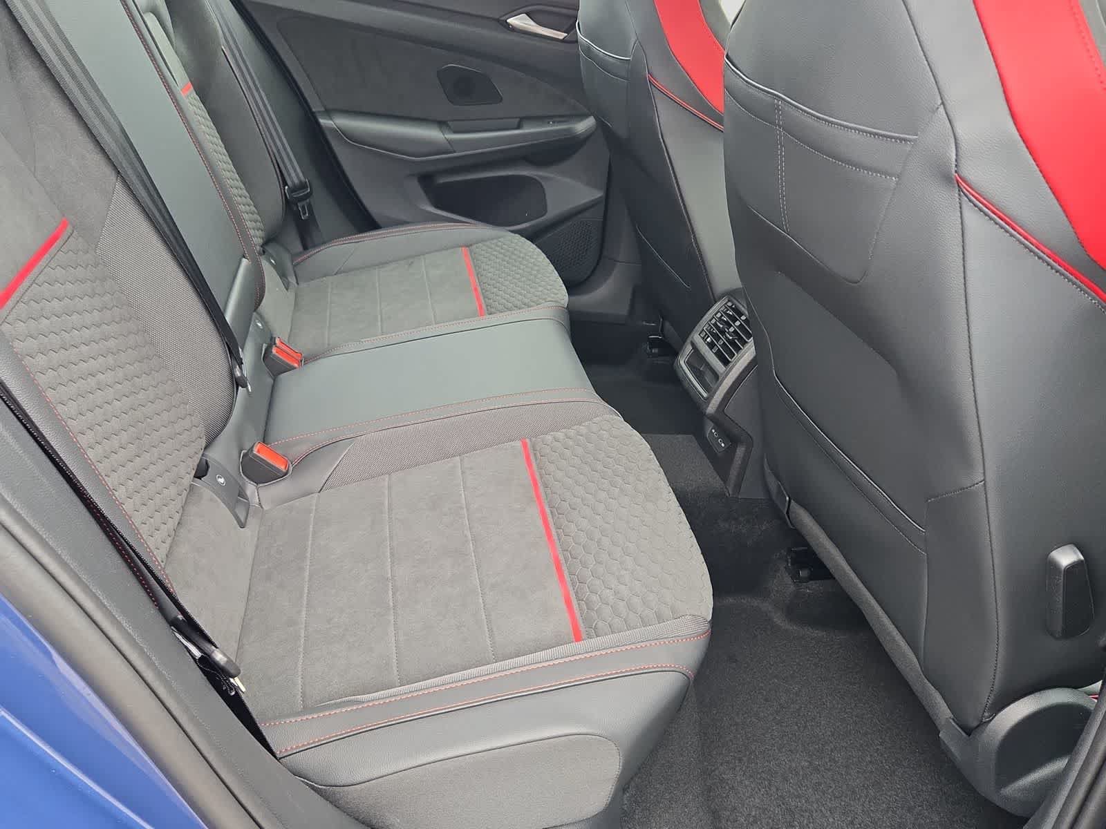 New 2026 Volkswagen GTI SE FWD image 21