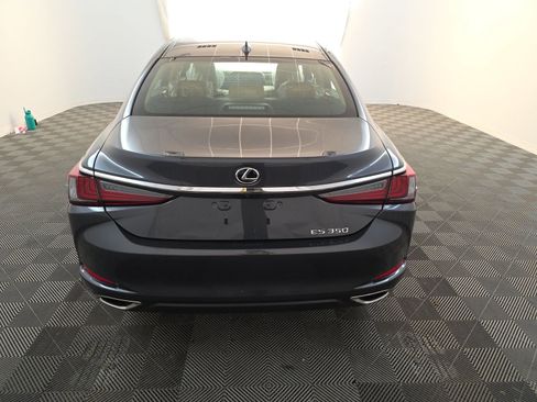 Used 2025 Lexus ES 350 w/ Premium Package image 6