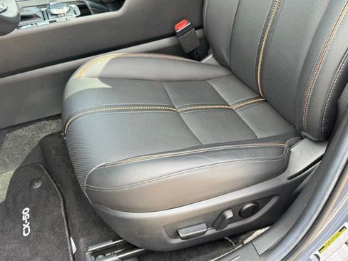 Used 2025 MAZDA CX-50 AWD 2.5 Hybrid w/ Premium Pkg image 13