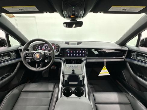 New 2025 Porsche Panamera image 20