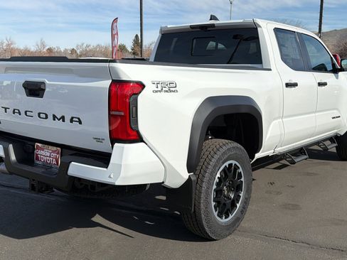 New 2026 Toyota Tacoma TRD Off-Road image 3